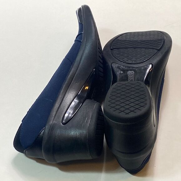 BZEES WOMEN SHOES BLUE AND BLACK SIZE 10M - Picture 8 of 16